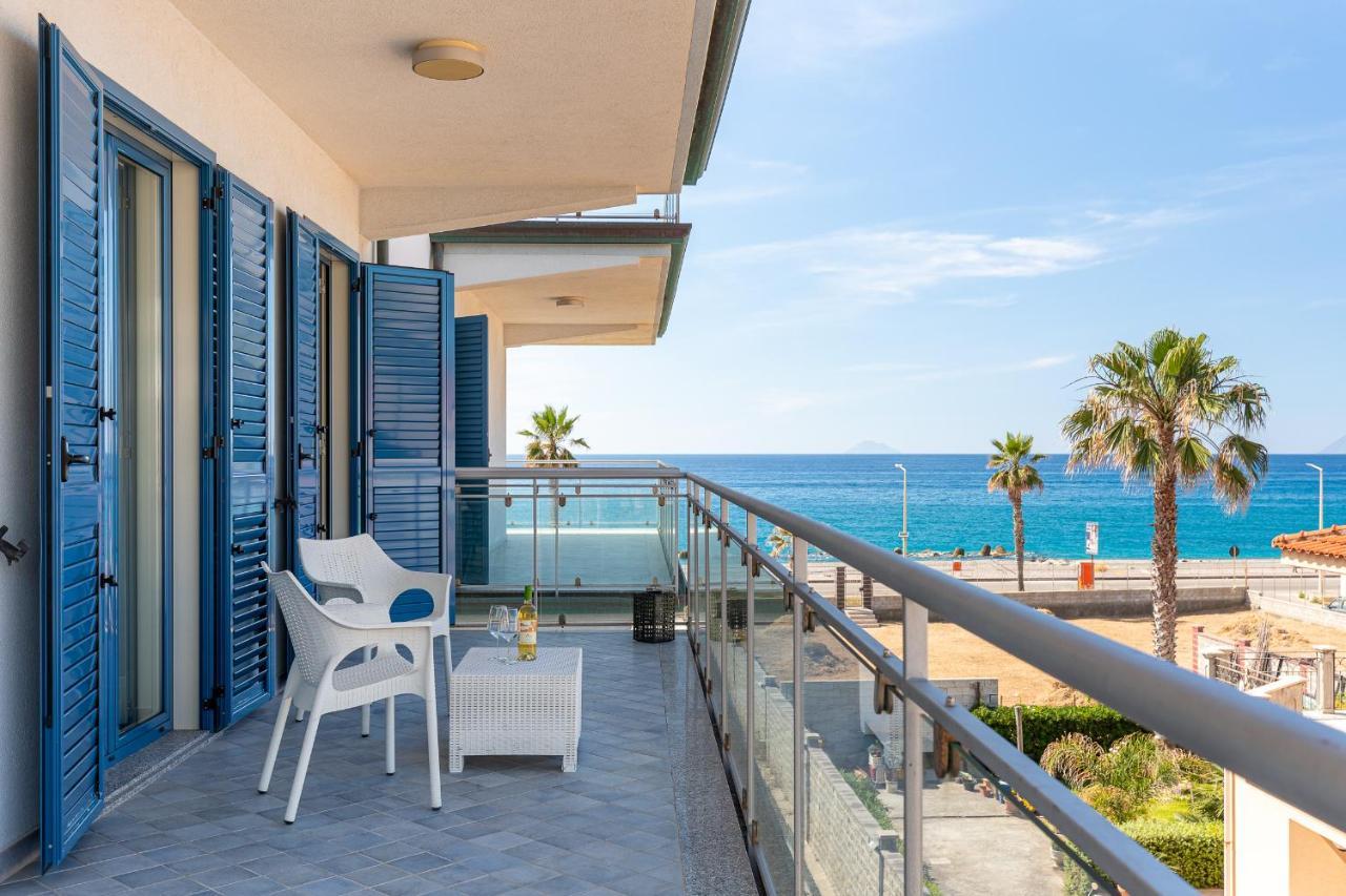 Terraces D'Orlando - Family Apartments With Sea View And Pool Capo dʼOrlando Exteriér fotografie