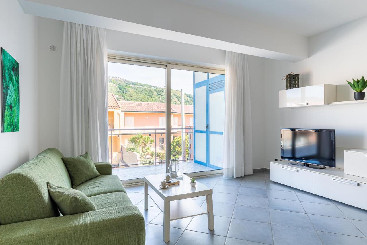 Terraces D'Orlando - Family Apartments With Sea View And Pool Capo dʼOrlando Exteriér fotografie