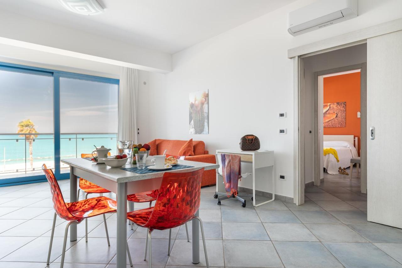 Terraces D'Orlando - Family Apartments With Sea View And Pool Capo dʼOrlando Exteriér fotografie