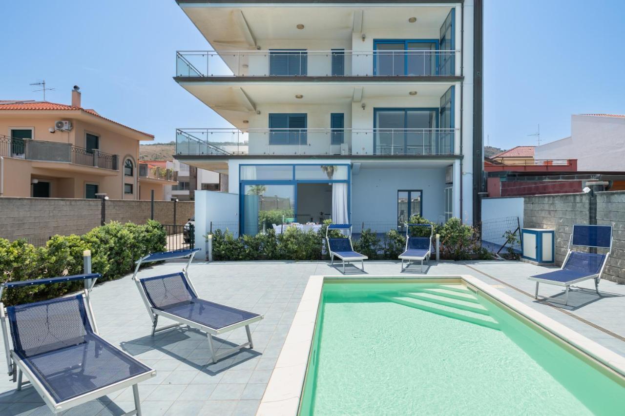 Terraces D'Orlando - Family Apartments With Sea View And Pool Capo dʼOrlando Exteriér fotografie