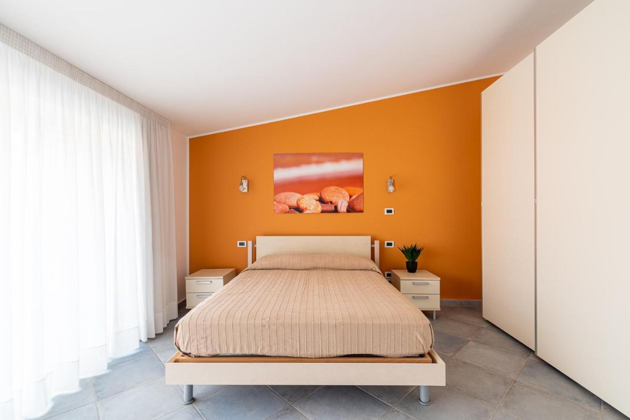 Terraces D'Orlando - Family Apartments With Sea View And Pool Capo dʼOrlando Exteriér fotografie