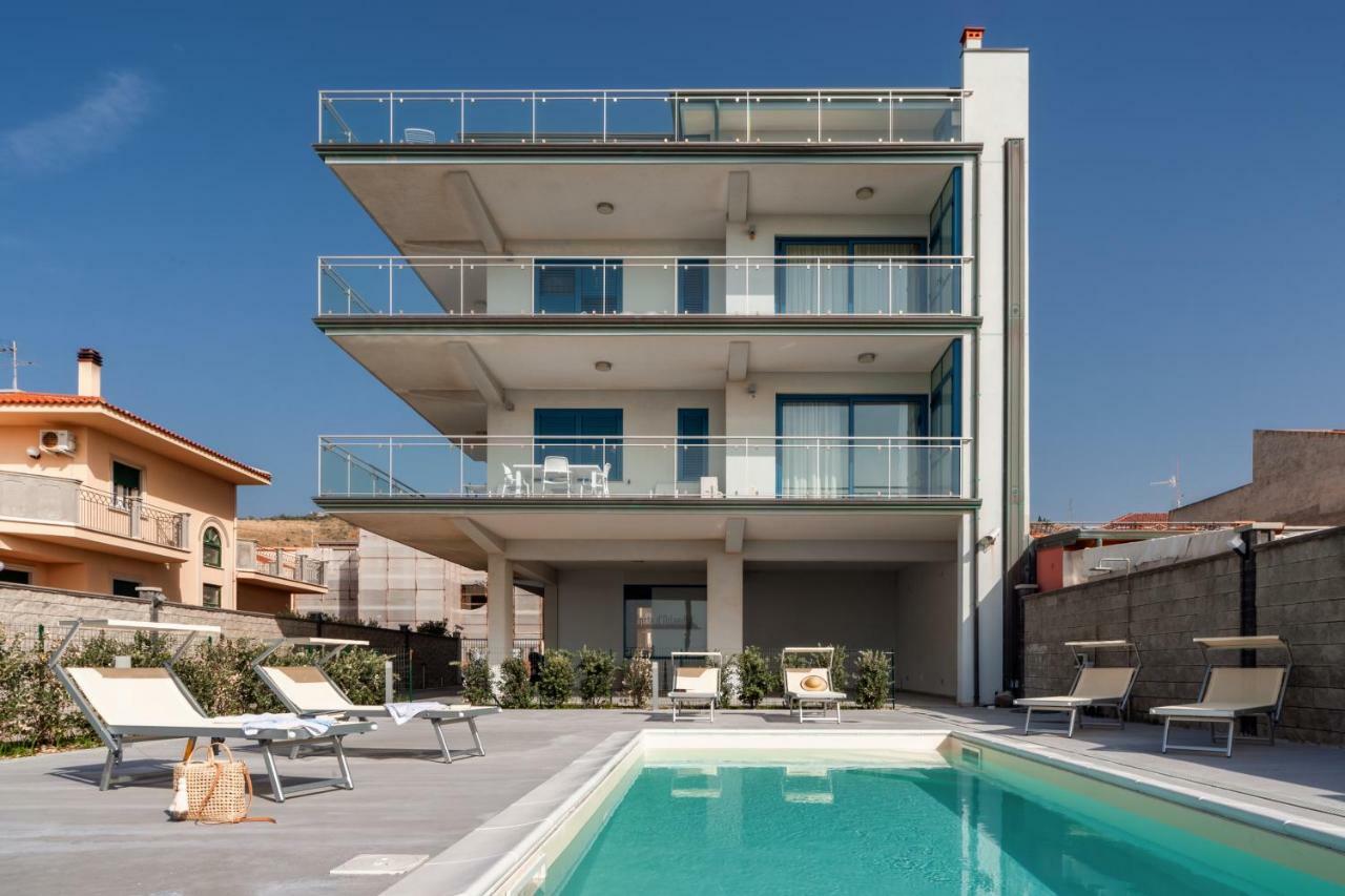 Terraces D'Orlando - Family Apartments With Sea View And Pool Capo dʼOrlando Exteriér fotografie